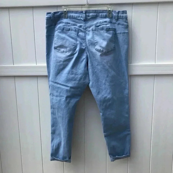 Wax Jean Lt Blue Distressed Rolled Cuffs Jeans 20 - Picture 2 of 8